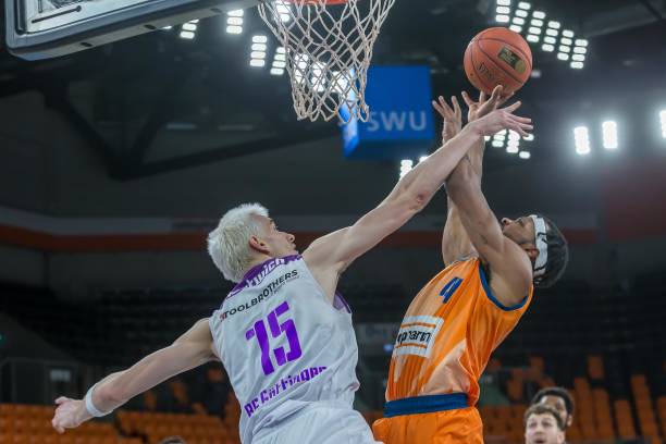 补偿金额按 补偿金额按