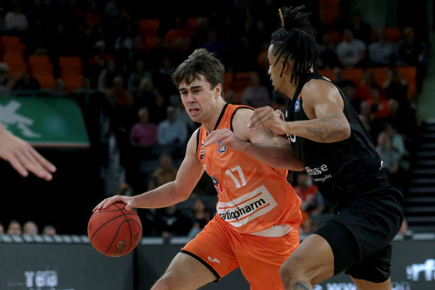 达不到穷鬼 达不到穷鬼